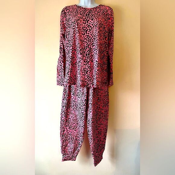 Zenana Premium Hot Pink Leopard Print Loungewear Set Sz M - Picture 1 of 3